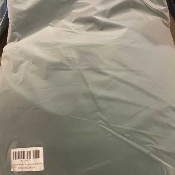 Homiest 3pcs Satin Sheets Set Luxury Silky Satin Bedding Set Deep Pockets - Picture 7 of 11